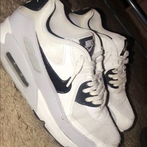 Shoes air max size 7.5